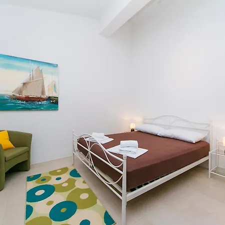 Franko, Free Parking Apartment *
